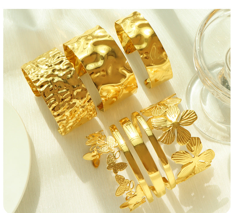 Open-End Gold Statement Bracelet