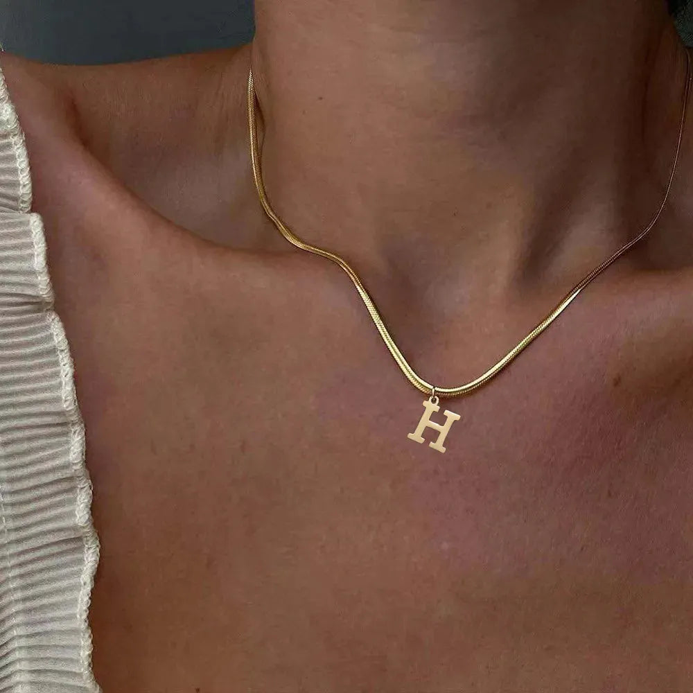 Trendy 26-Letter snake chain necklace