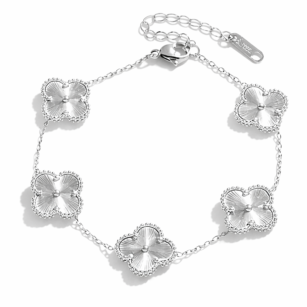 Modern Four-Leaf Clover Jewelry Set