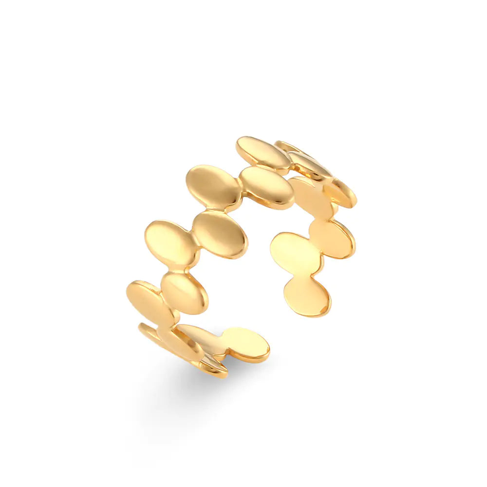 Light Luxury Gold Hollow Stainless Steel Ring Design