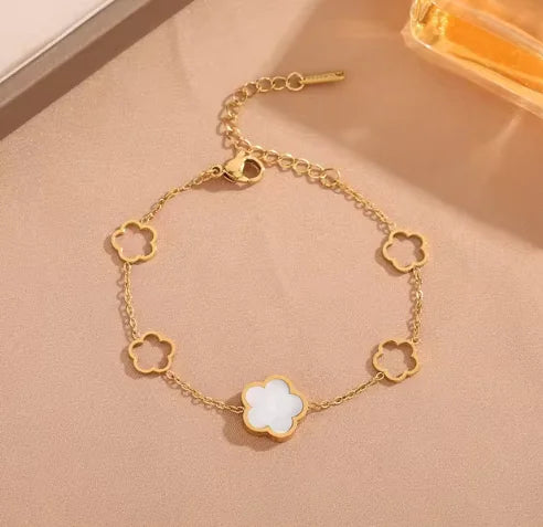 ChicClover stainless steel Bracelet