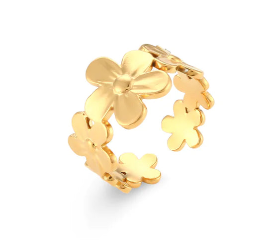Light Luxury Gold Hollow Stainless Steel Ring Design