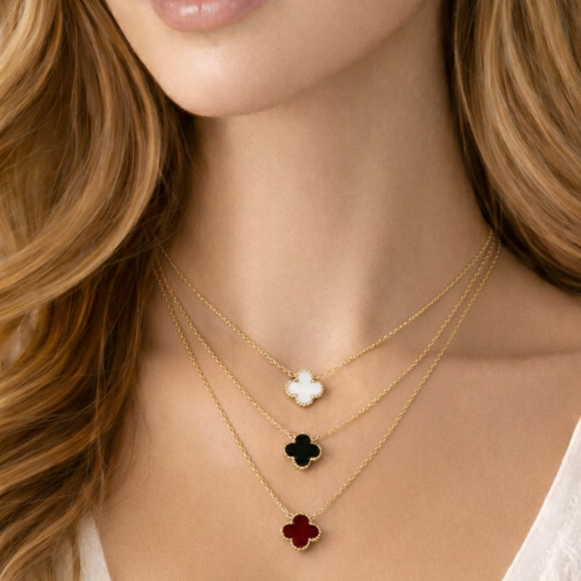 Golden Clover Signature Set