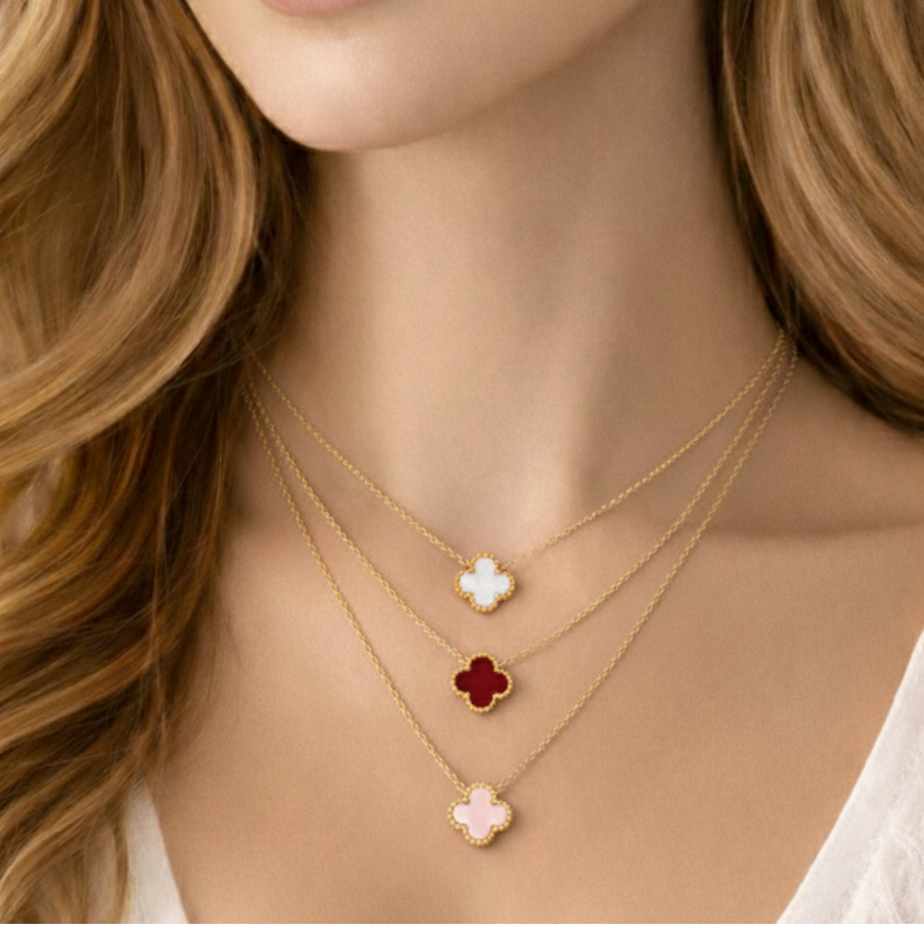 Golden Clover Signature Set